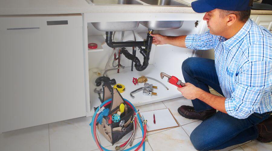 Local expert plumbing services in Plymouth, ME